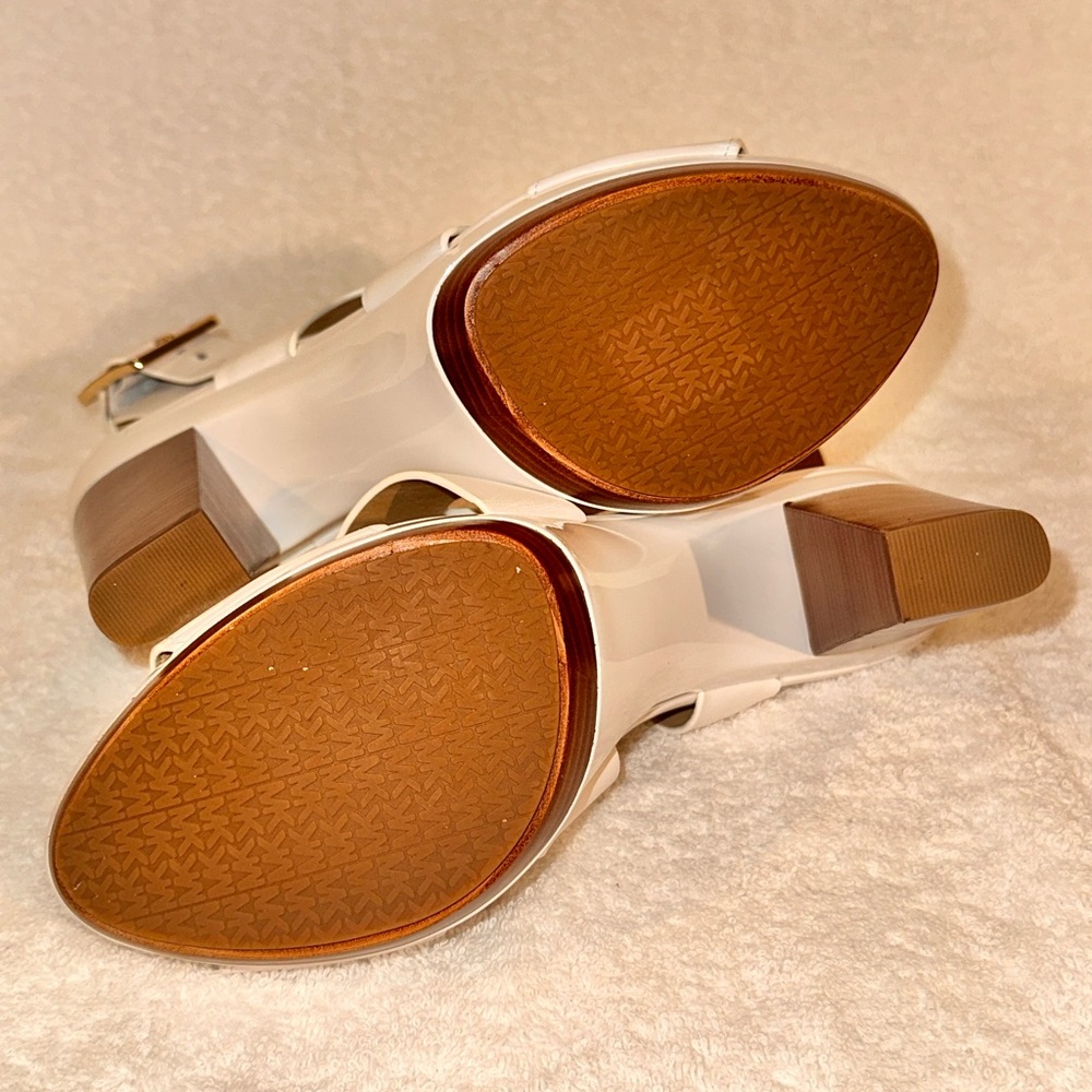 MICHAEL KORS
Carla Platform - Picture 5 of 5